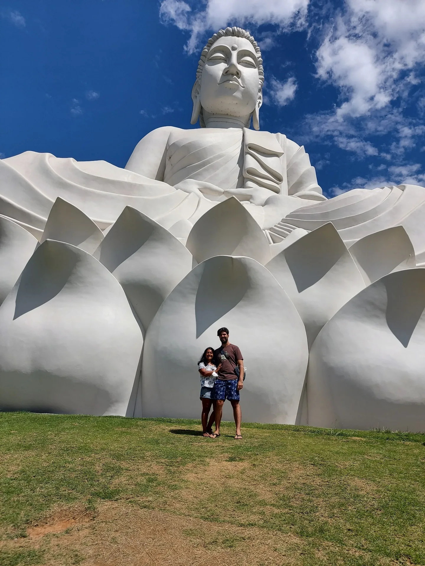 O Maior Buda do Brasil em Ibiraçu