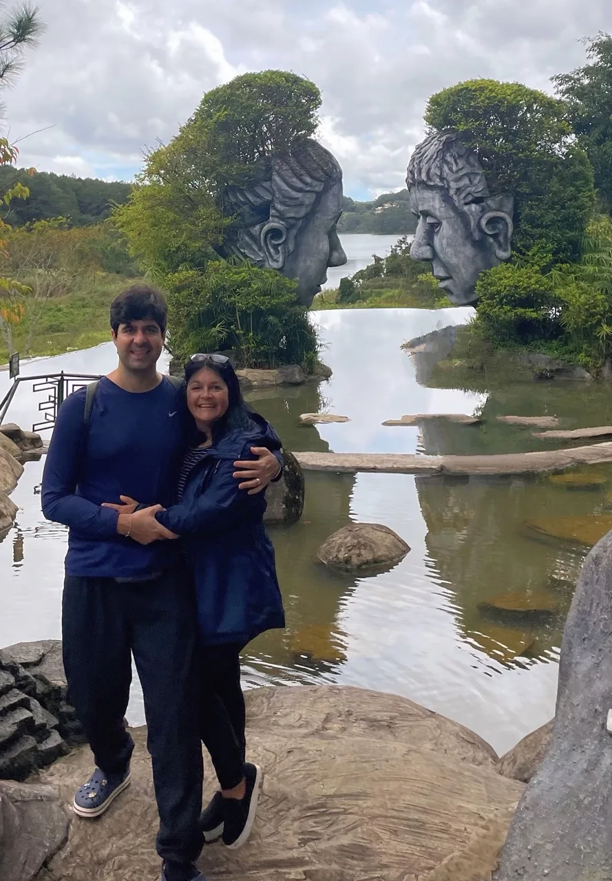 Dalat: A Serra do Vietnã, o Bar Estranho e a Lady Buda de Moto