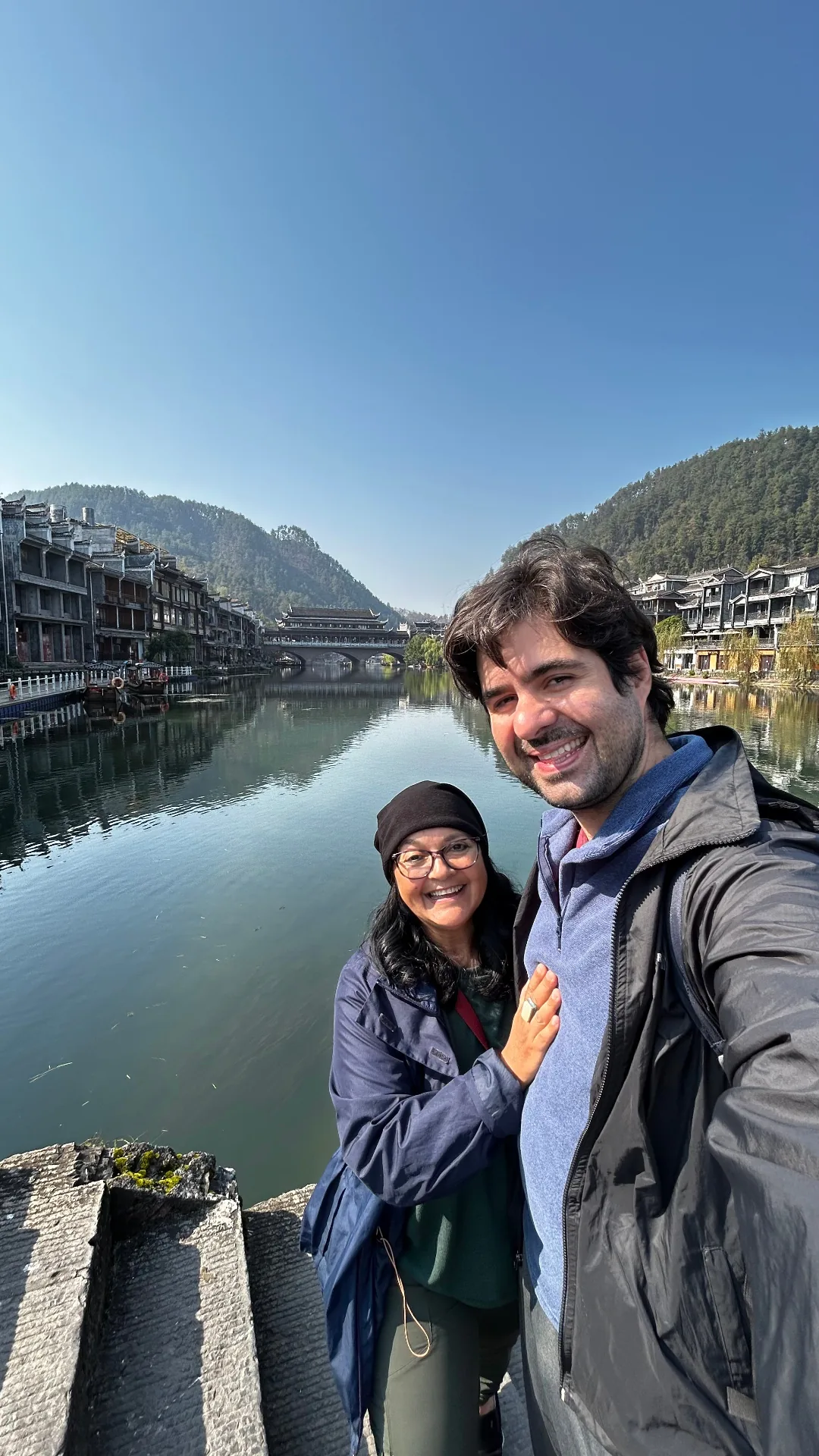 Fenghuang: A Cidade Antiga Sobre as Águas