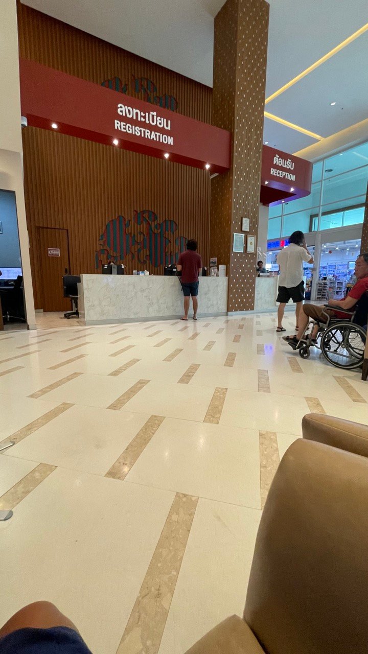 Como é ficar doente na Ásia: nossos perrengues em hospitais da Tailândia, Vietnã e China