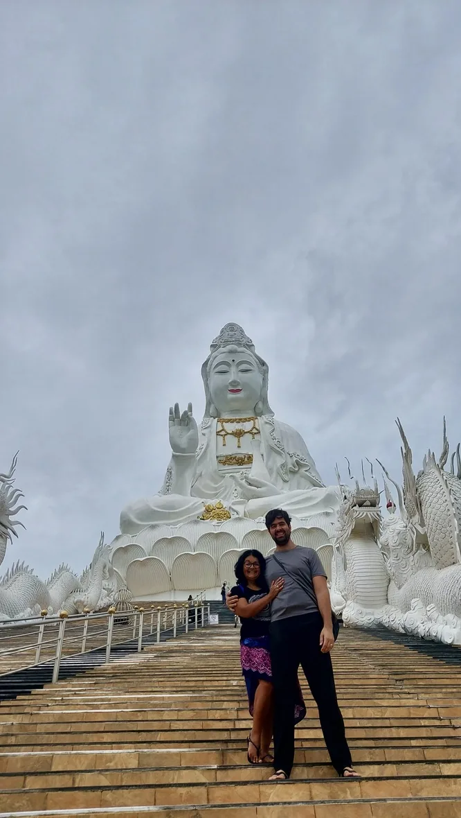 A Lady Buda de Chiang Rai (Wat Huay Pla Kung)